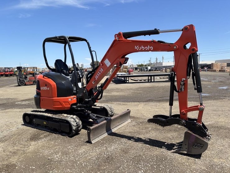 2021-kubota-u35-4-image-2