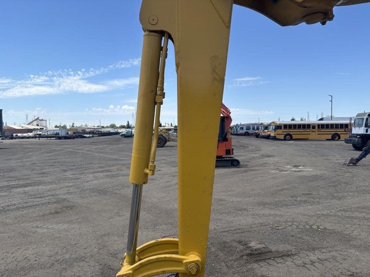 komatsu-pc50uu-image-15
