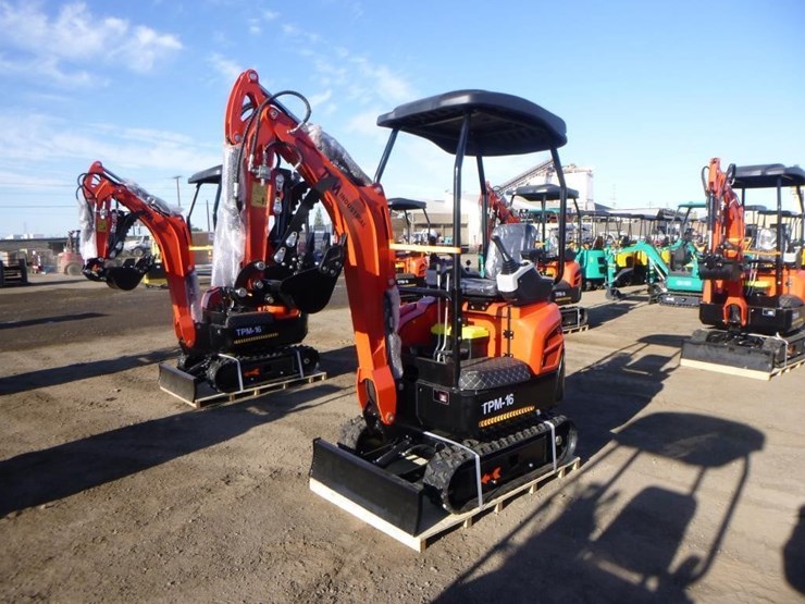 2025-tpm-16-hydraulic-excavator-image-1
