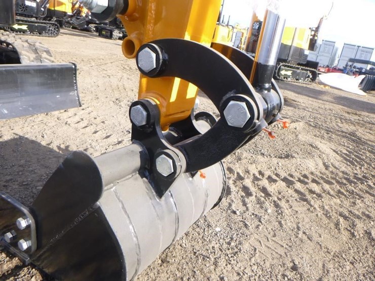 2025-vicsec-vc15-hydraulic-excavator-image-11