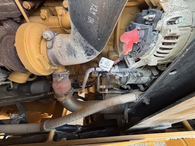 2019-caterpillar-930m-image-50