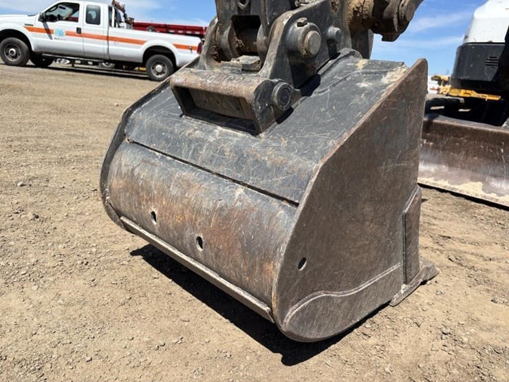 2020-bobcat-e55-image-12