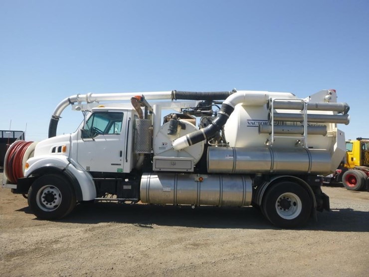 2000-vactor-2100-image-6