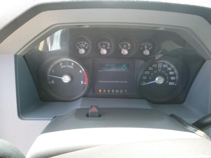 2012-ford-f550-image-16