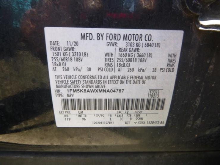 2021-ford-explorer-image-14
