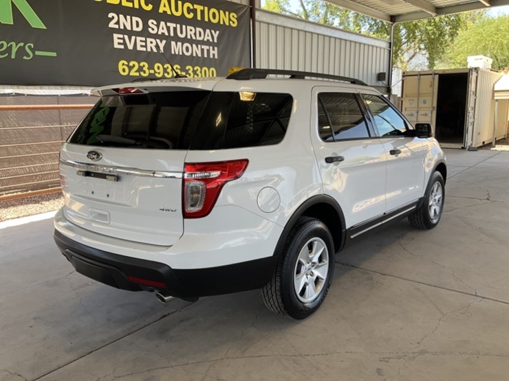 2013-ford-explorer-image-7