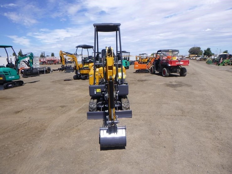 2025-cfg-mx20r-hydraulic-excavator-image-6