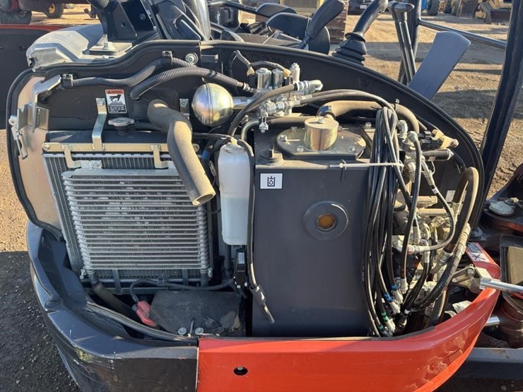 2021-kubota-u35-4-image-37
