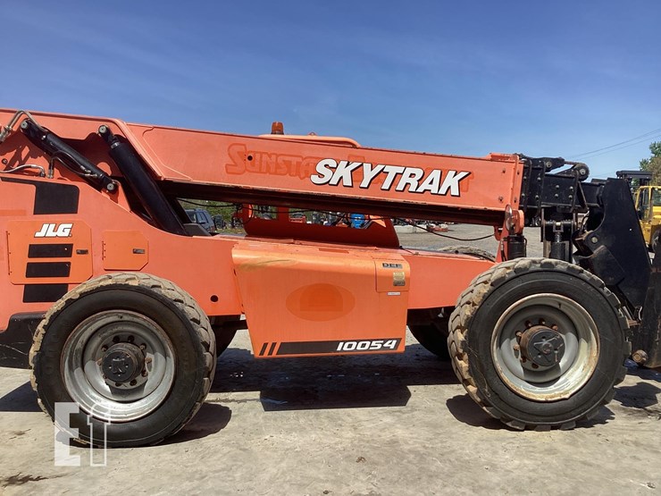 2017-sky-trak-10054-image-5