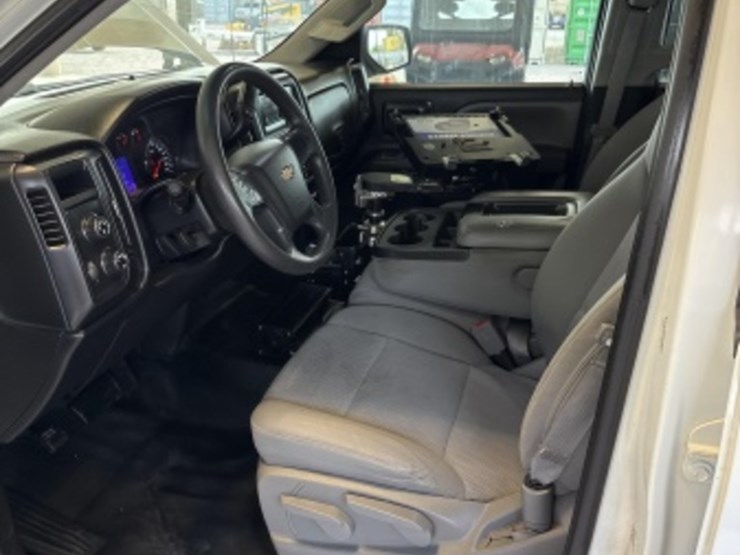 2015-chevrolet-silverado-1500-image-23
