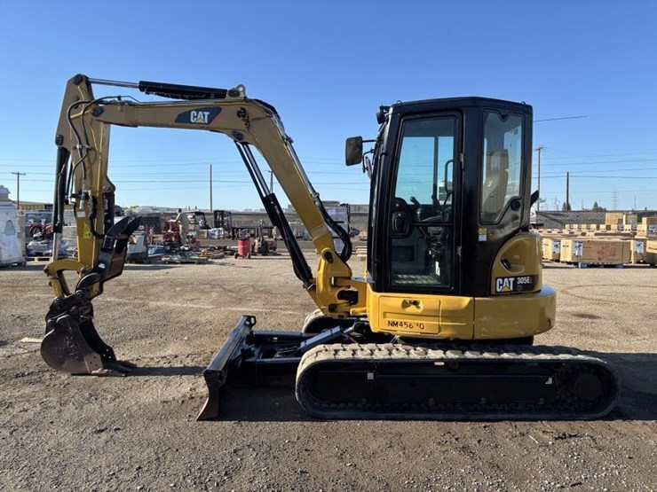 2018-caterpillar-305e2-hydraulic-excavator-image-5