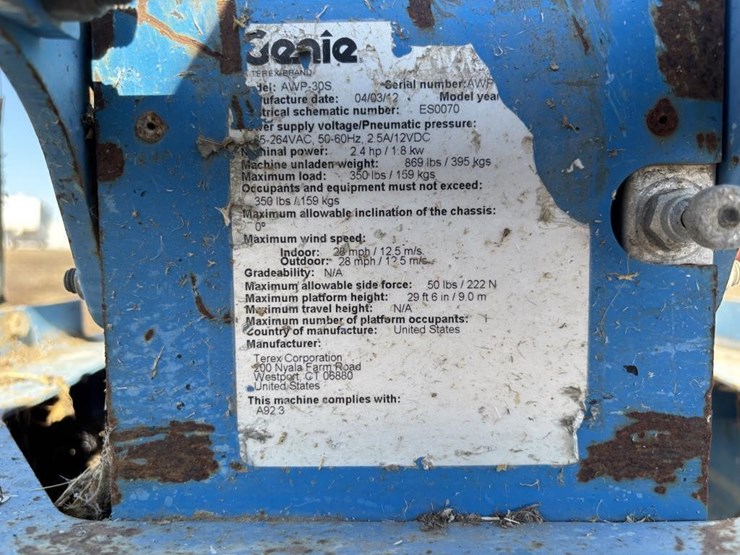 2012-genie-awp30s-image-11