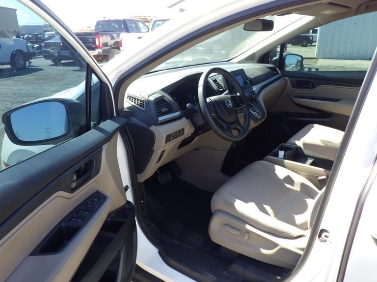 2018-honda-odyssey-image-5