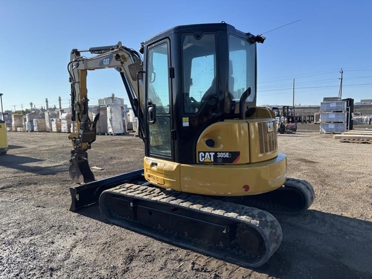 2018-caterpillar-305e2-hydraulic-excavator-image-4