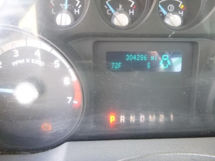 2015-ford-f350-image-18