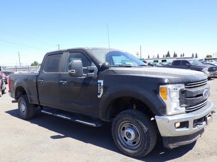 2017-ford-f250-image-2
