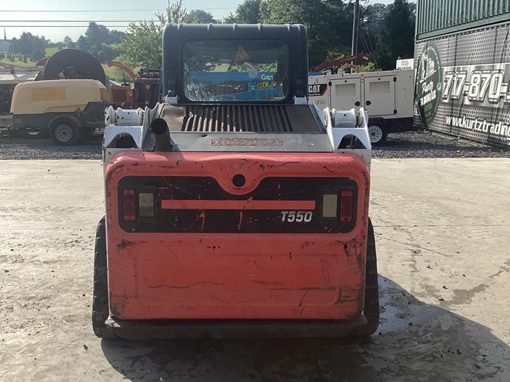 2017-bobcat-t550-image-4
