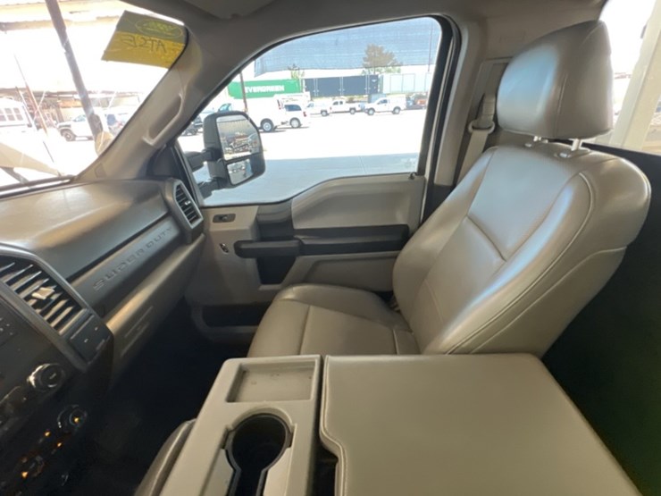 2017-ford-f250-image-19