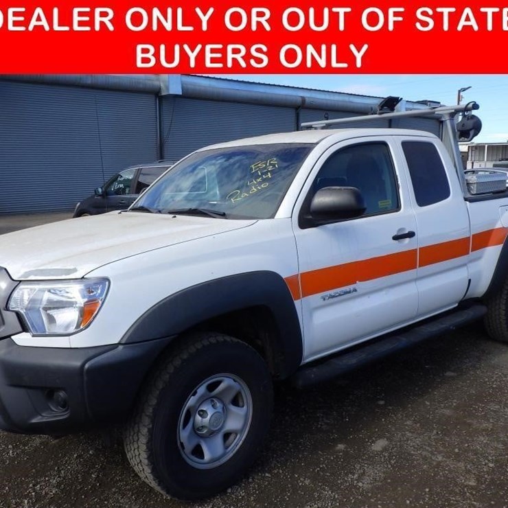 2014 TOYOTA TACOMA