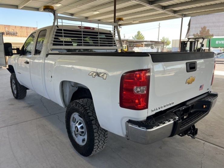 2013-chevrolet-silverado-2500hd-image-5