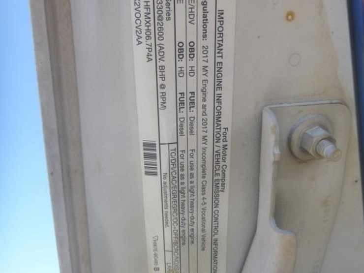 2017-ford-f550-image-30