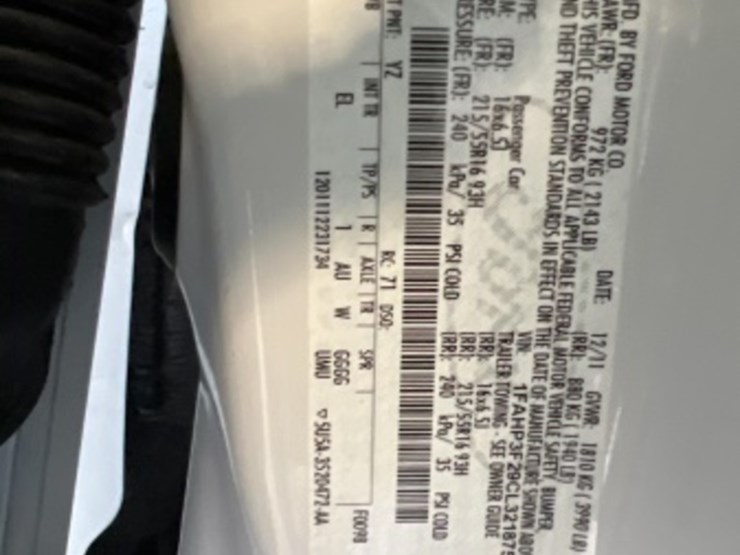 2012-ford-focus-se-sdn-image-14