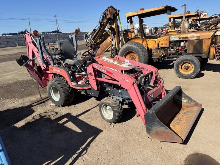 massey-ferguson-gc2310-image-2