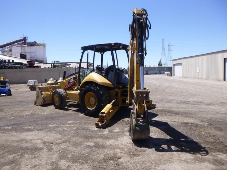 2011-caterpillar-420e-image-4