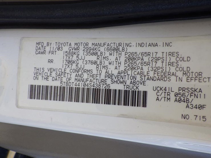2004-toyota-tundra-image-16