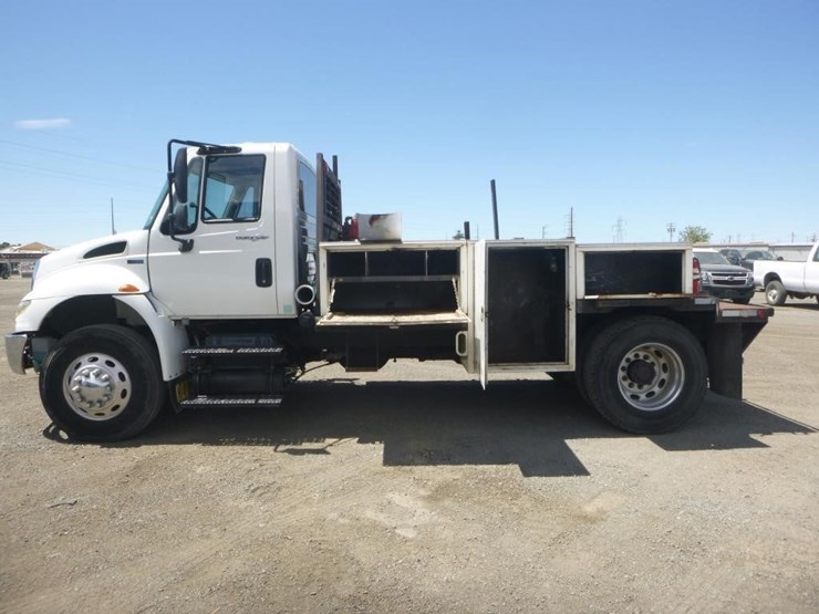 2012-international-durastar-4400-image-6