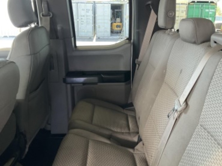 2016-ford-f150-image-22