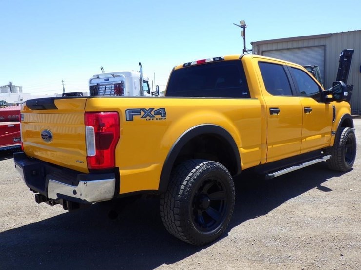 2018-ford-f250-image-3