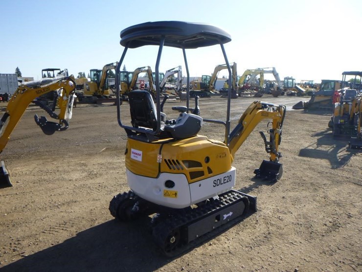 2025-sdlanch-sdle20-hydraulic-excavator-image-3