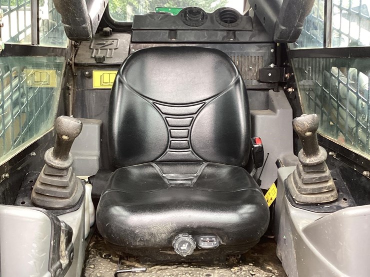 2019-asv-posi-track-rt120-image-15