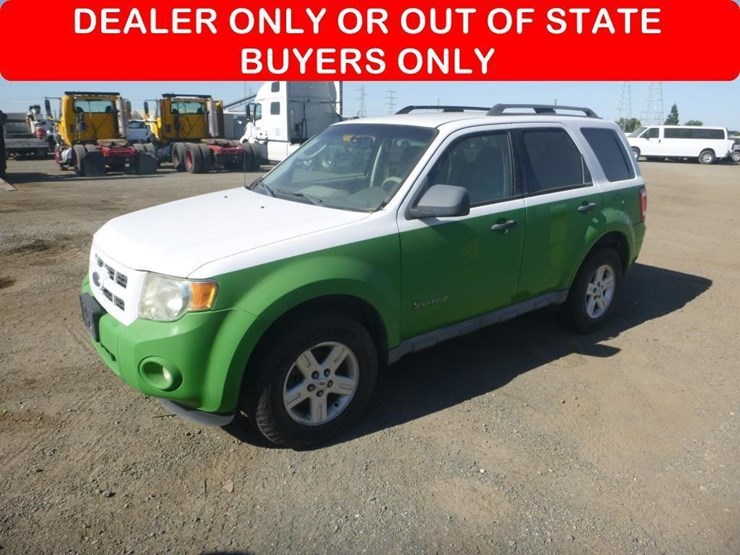 2009-ford-escape-image-1
