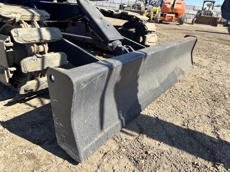 komatsu-pc28uu-image-10