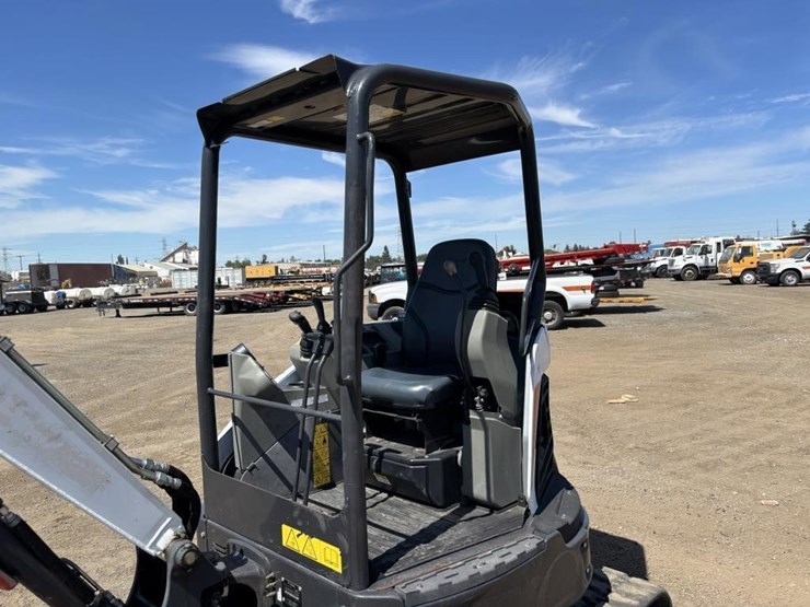 2019-bobcat-e26-image-25