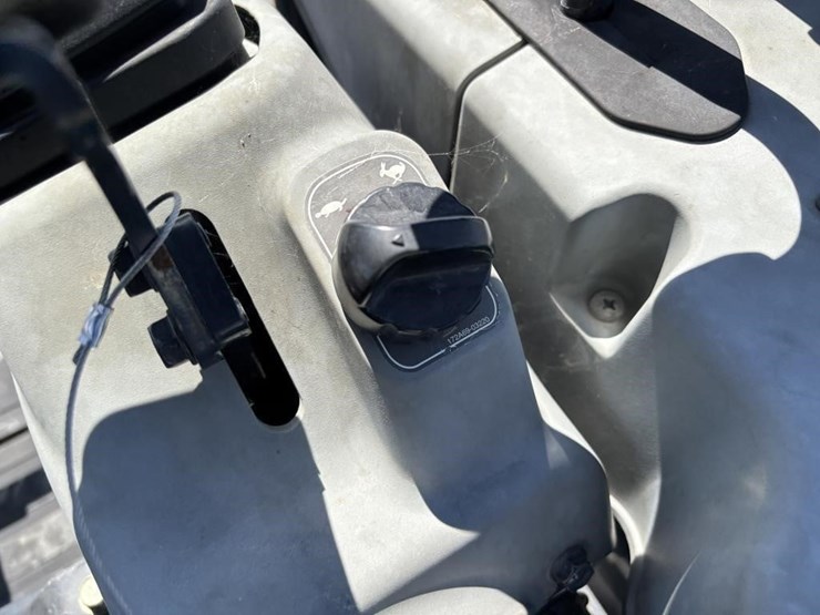 2020-yanmar-vi035-hydraulic-excavator-image-35