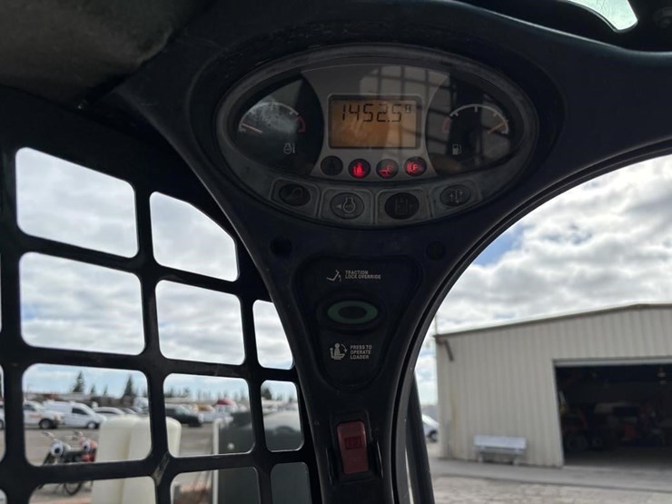 2018-bobcat-s550-image-27