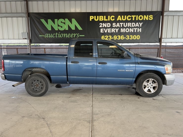 2006-dodge-ram-1500-image-1