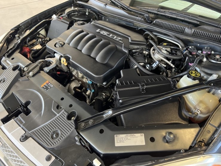 2015-chevrolet-impala-sdn-image-11