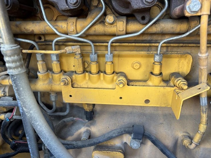 deere-624j-image-59