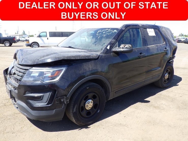 2019-ford-explorer-image-1