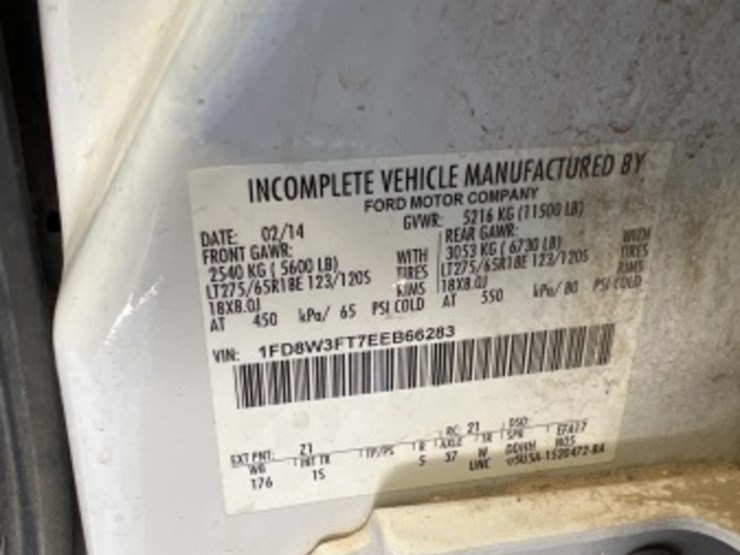 2018-ford-f350-image-16