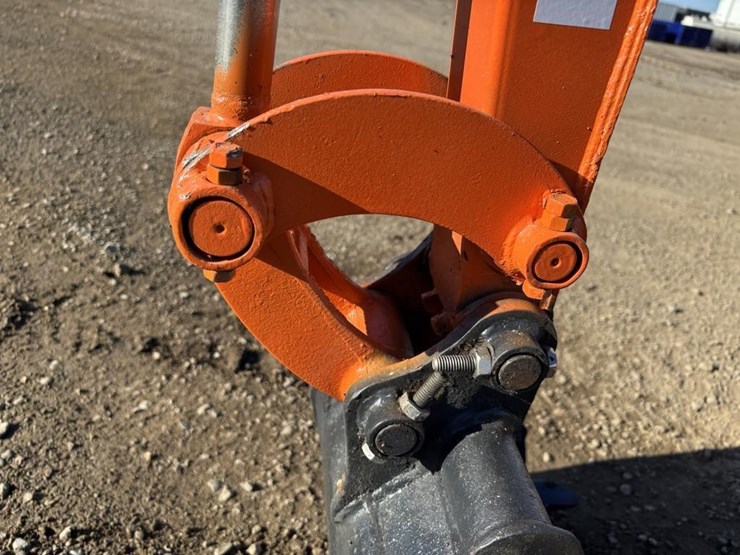 kubota-ex-7-hydraulic-excavator-image-10