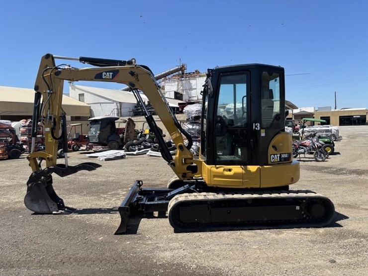 2019-caterpillar-305e2-hydraulic-excavator-image-5