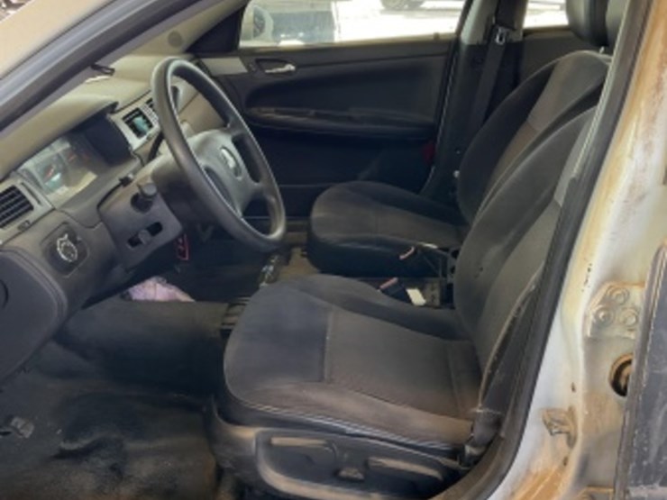 2010-chevrolet-impala-sdn-image-20