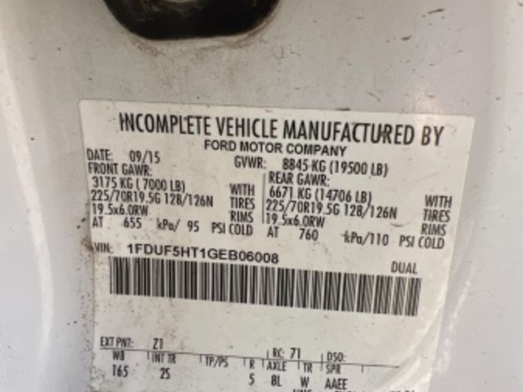 2016-ford-f550-image-21