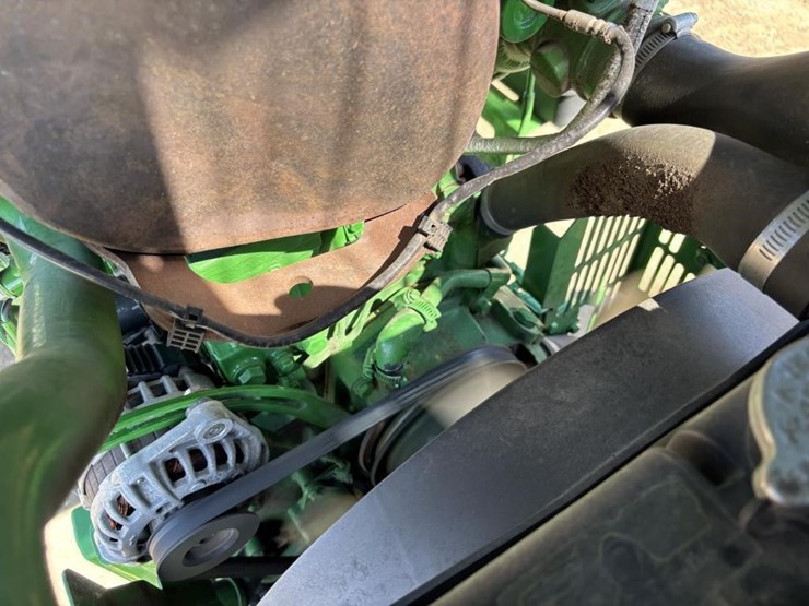 2016-john-deere-5055e-image-37