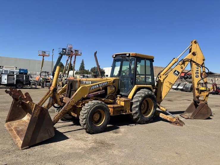 1995-deere-710d-image-1